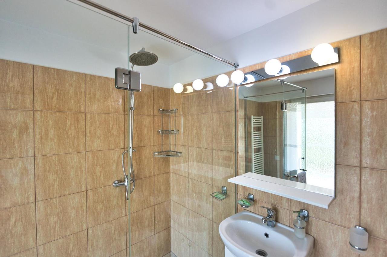 Vila Victoria Râmnicu Vâlcea Extérieur photo
