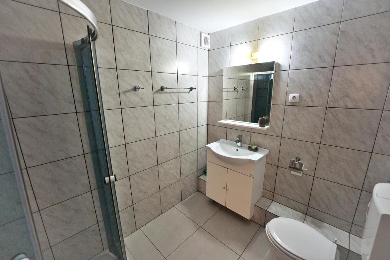 Vila Victoria Râmnicu Vâlcea Extérieur photo